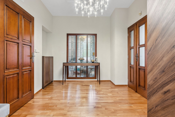 Prodej bytu 4+1 v osobním vlastnictví 130 m², Karlovy Vary