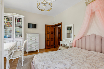 Prodej bytu 4+1 v osobním vlastnictví 130 m², Karlovy Vary