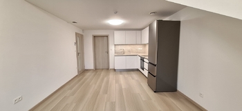 Obývací pokoj s kuchyňským koutem  - Pronájem bytu 4+kk v osobním vlastnictví 72 m², Bučovice
