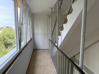 Prodej bytu 3+1 v osobním vlastnictví 74 m², Praha 9 - Střížkov