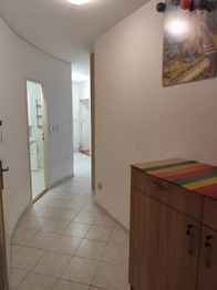 Chodba v bytě - Prodej bytu 3+kk v osobním vlastnictví 84 m², Olomouc