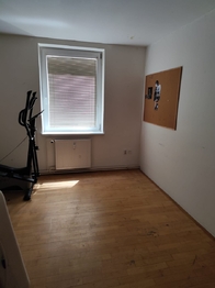 Pokoj - Prodej bytu 3+kk v osobním vlastnictví 84 m², Olomouc