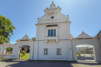Prodej domu 378 m², Vysoký Újezd