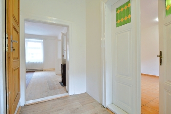Pronájem domu 115 m², Hostomice