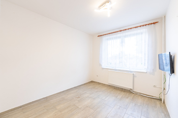Prodej bytu 3+1 v osobním vlastnictví 80 m², Pohořelice