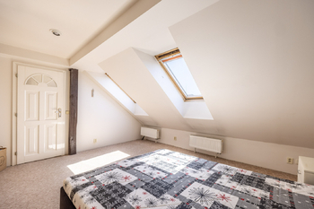 Prodej domu 181 m², Praha 4 - Kunratice