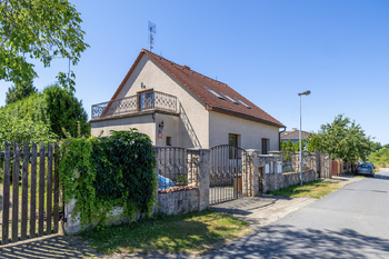 Prodej domu 181 m², Praha 4 - Kunratice