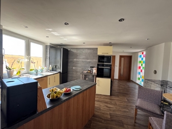 kuchyně - Prodej domu 155 m², Kryry