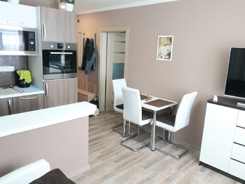 Prodej bytu 2+kk v osobním vlastnictví 42 m², Karlovy Vary