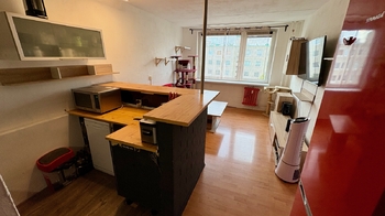 Prodej bytu 2+kk v osobním vlastnictví 43 m², Praha 9 - Hloubětín