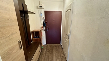 Prodej bytu 2+kk v osobním vlastnictví 43 m², Praha 9 - Hloubětín