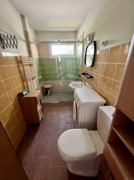Pronájem domu 258 m², Praha 5 - Hlubočepy