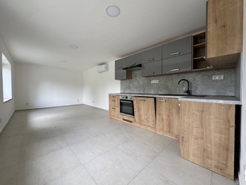 Prodej domu 65 m², Březinky