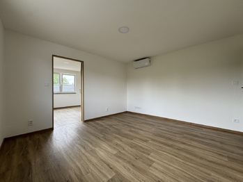 Prodej domu 65 m², Březinky