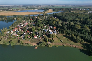 Prodej pozemku 1278 m², Sadská