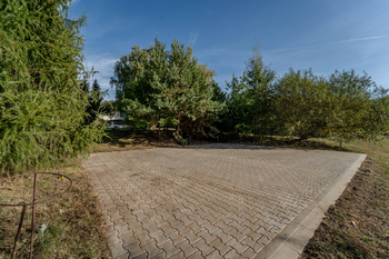 Prodej pozemku 1278 m², Sadská