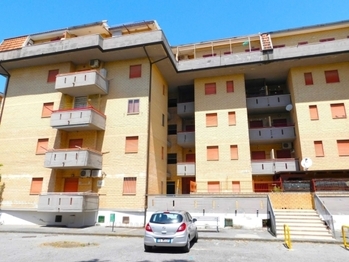 Prodej bytu 3+kk v osobním vlastnictví 52 m², Scalea