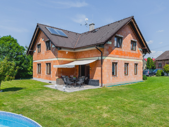 Prodej domu 195 m², Dolní Přím