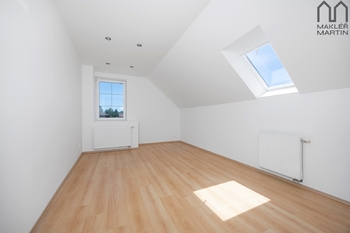 Prodej domu 195 m², Doubravčice