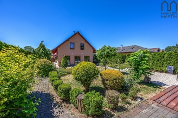 Prodej domu 195 m², Doubravčice