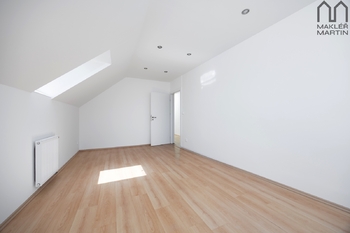 Prodej domu 195 m², Doubravčice