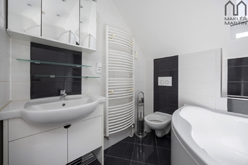 Prodej domu 195 m², Doubravčice