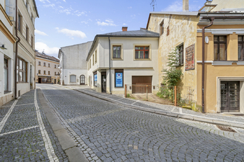 Prodej domu 300 m², Trutnov