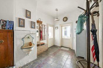 Prodej domu 300 m², Trutnov
