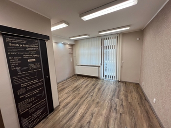 Pronájem obchodních prostor 35 m², Duchcov
