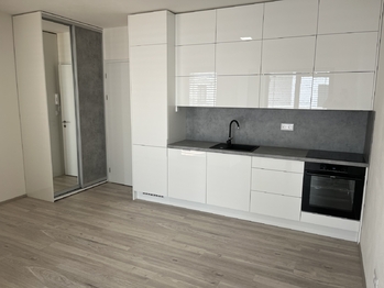 Pronájem bytu 1+kk v osobním vlastnictví 28 m², Zlín