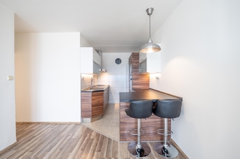 Prodej bytu 2+kk v osobním vlastnictví 43 m², Praha 5 - Stodůlky