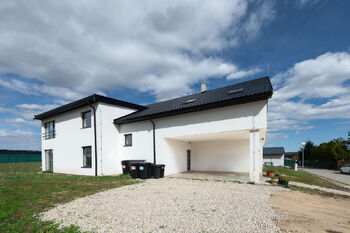 Prodej bytu 4+kk v osobním vlastnictví 148 m², Trnová