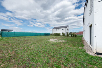 Prodej bytu 4+kk v osobním vlastnictví 148 m², Trnová
