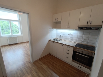 Pronájem bytu 2+1 v osobním vlastnictví 48 m², Praha 10 - Vršovice