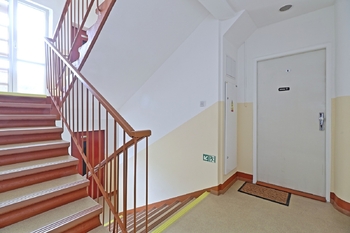 společné prostory - Prodej bytu 2+1 v osobním vlastnictví 56 m², Praha 10 - Záběhlice