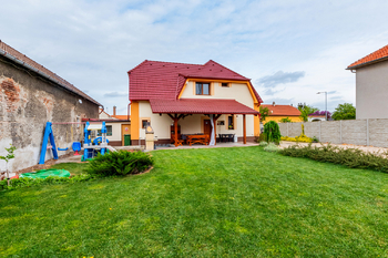Prodej domu 109 m², Opolany