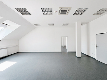 Pronájem kancelářských prostor 40 m², Písek