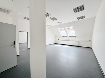 Pronájem kancelářských prostor 65 m², Písek