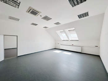Pronájem kancelářských prostor 65 m², Písek