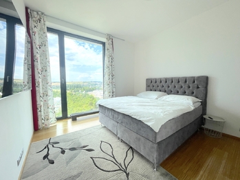 ložnice II - Pronájem bytu 4+kk v osobním vlastnictví 129 m², Praha 4 - Nusle