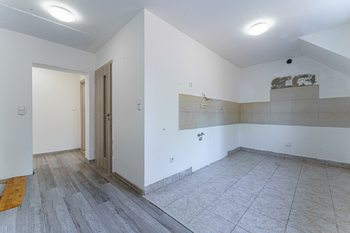 Prodej domu 263 m², Okrouhlo