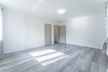 Prodej domu 263 m², Okrouhlo