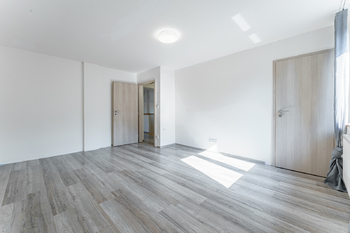 Prodej domu 263 m², Okrouhlo