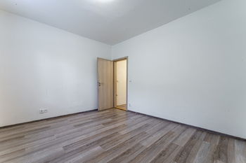 Prodej domu 263 m², Okrouhlo