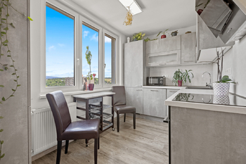 Prodej bytu 2+1 v osobním vlastnictví 61 m², Karlovy Vary