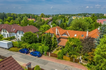 Prodej domu 180 m², Praha 10 - Uhříněves