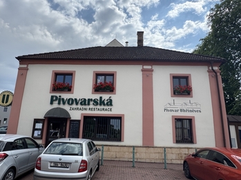 vyhlášená restaurace - Prodej domu 180 m², Praha 10 - Uhříněves