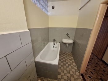 Koupelna - Prodej bytu 3+1 v družstevním vlastnictví 73 m², Vyškov