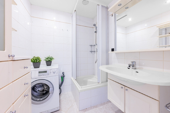 Prodej bytu 3+1 v osobním vlastnictví 71 m², Praha 8 - Troja