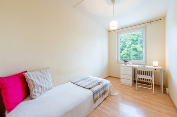 Prodej bytu 3+1 v osobním vlastnictví 71 m², Praha 8 - Troja